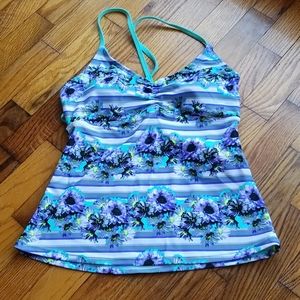 NWT tankini top striped with floral